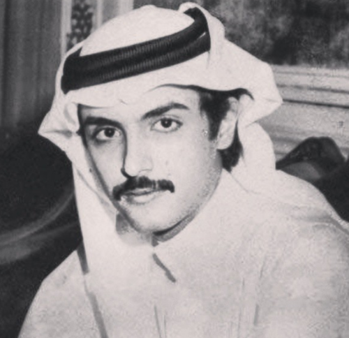 عمرك شفت جرح عليه هدووم ؟!! هذا أنا البين الخافي...