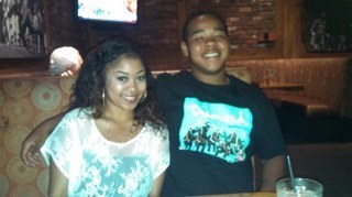 hicks_220's profile picture. Ig:insta_chris1 #longbeach #cali #studentathlet #football #wrestler