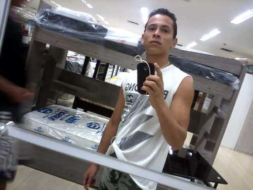 Sou um cara ki tem mil e 1 opnioes, mas tem uma ki ninguem descorda....sou tricolor até morrer...e eh claro CPM 22 e minha banda favorita de Rock...
kkkkk