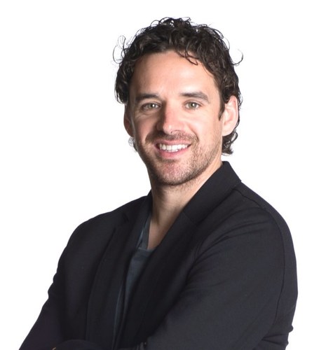 BT Sport football expert. Former Manchester United, Bayern Munich and England footballer.