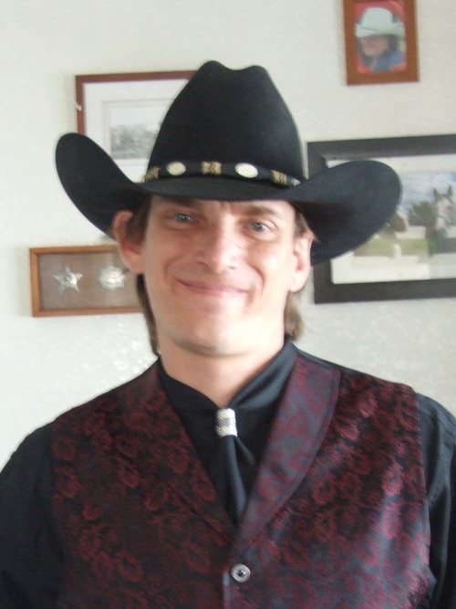 Mavrick101's profile picture. looking for self driven people to be part of a team