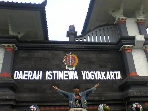 Divisi Aceng Momonon* myspirit myinspiration myego mylife myheart @meyyprasetya