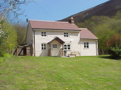 Self catering holiday cottage nestled in the South Shropshire hills. For availability and booking please contact Carmen Culliss at jasminecottage@talktalk.net