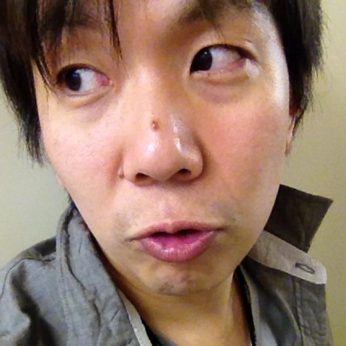 AgedamaNoon's profile picture. 