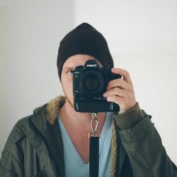 hartmutboesener's profile picture. Corporate Photographer & Video and Photojournalism (Sport, Entertainment, Politik) - Contact: me@hartmutboesener.com