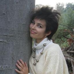 Привет) Я странница интернета. А ещё я пишу блог о фэн шуй.