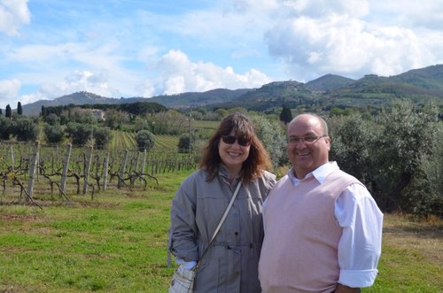 RLom's profile picture. 