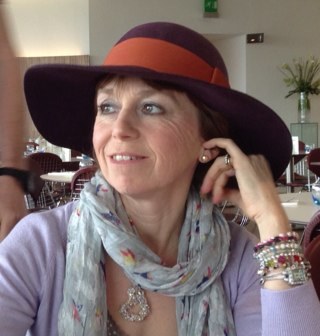 TForTinaJewels's profile picture. I handcraft jewellery for women. Beautiful pieces of jewellery for every occasion - from your casual, dress-down day to that night out at a glittering banquet.