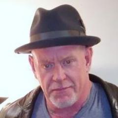 #PARADE FAKE UNDERTAKER THERE IS NO UNDERTAKER'S TWITTER ACCOUNT
http://t.co/oezKEoqlPB