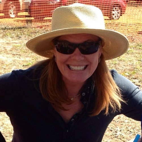 Event Planner, Travel Director , Officiant, Wedding Coordinator, Lover of Food, Fitness & Adventure !