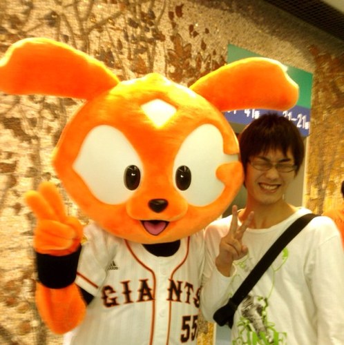 こんにちは！WCS14期！伝家乃宝刀！コンビ！漫才とコント！外でてるほう！基本ツッコミなほう！ツッコミできてないほう！がんばってるのにねーー！よろしくお願いします