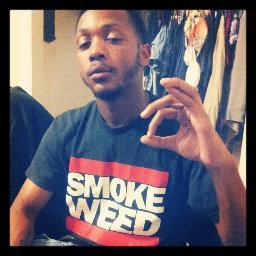 follow me i follow u! Yung Real Ass Nikka,rap Artist