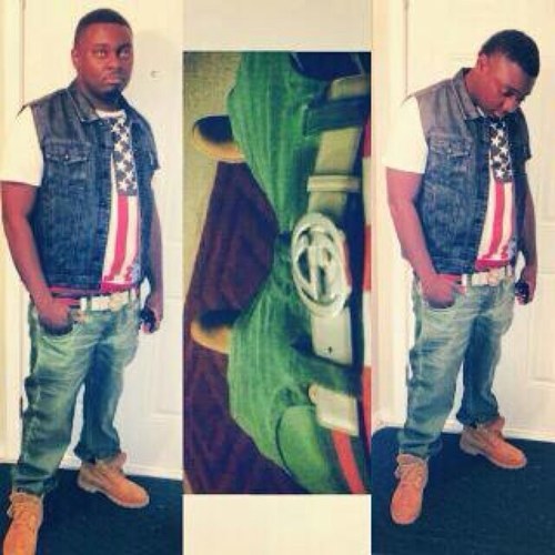 I ain't no wanna b bitch ima gonna b told my son yu kan b betta then me if yu wanna be 
#B.M.H #Kiest N Polk #Triangle Shawty #Goonside