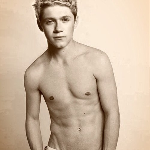 One direction fan till i die, follow me and i'll keep you up on the news!
1D