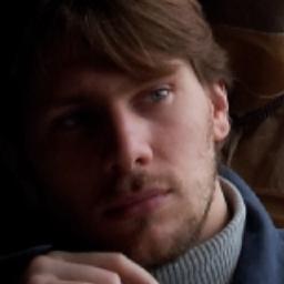 Journaliste, producteur et réalisateur. Président de UPSILON, société de formation à l'Expression publique.