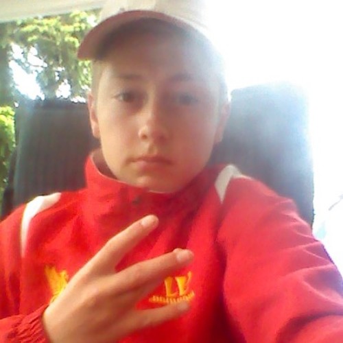 feyenoord my club ~ you never walk alone! ~ follow/fb ~ keizer/drake ~ insta: xrik_010x ~ snapchat: Riktanke 123...