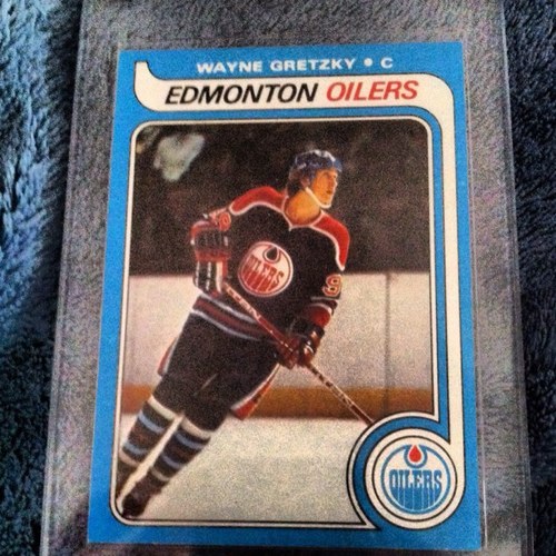 Been Collecting Cards For Over 30 Yrs & Have Amounted To Over 10,000 + Cards, Cards Posted ONLY 4 Sale. eBay Users Get Discount!