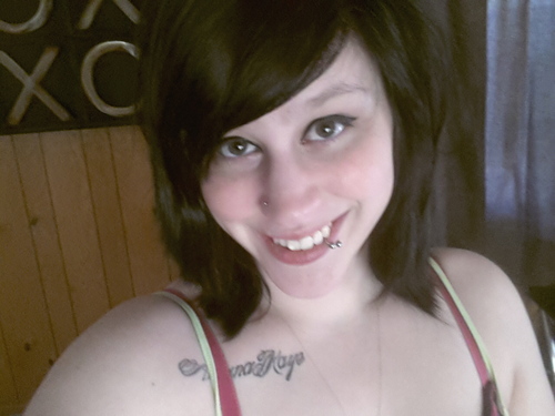 21. married. the proud mommy of two beautiful little girls. pitbull advocate. pitbull momma . pitbull obsessed.
