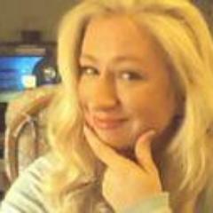 NE PA mom to four, former teacher, blogger,  Avon lady, Top Rated Ebay seller, pit bull lovin X afficionado  tryin to make a dollar out of 98 cents.