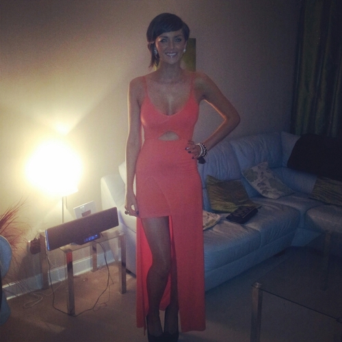 nicollexagnew's profile picture. What would Rihanna do.