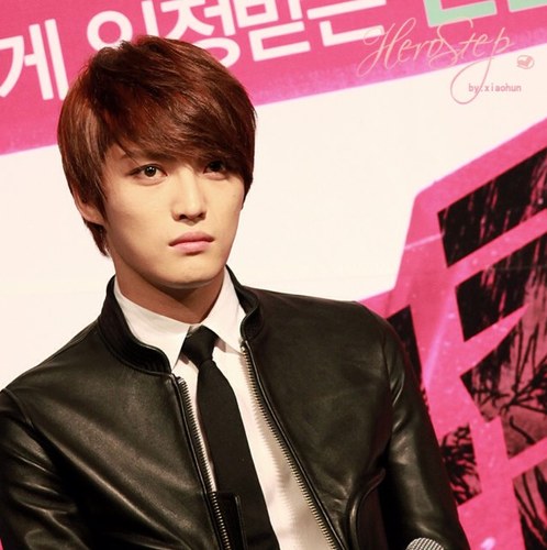 มีเส่นห์...เป็นกันเอง...สุภาพ...ปากหวาน...หล่อฮาแบบชเวฮยอน [ Choi Hyun From Jackal is Coming ]
