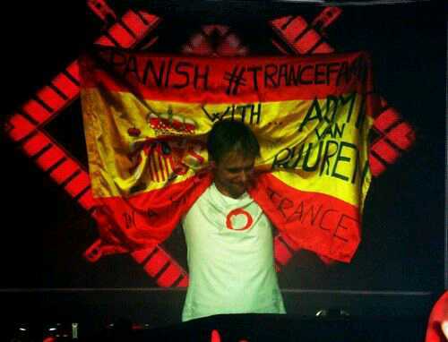 asot700_s's profile picture. A STATE OF TRANCE 700 SPAIN Official acount! Soon we be +12.000 Trancers. Now Follow @TranceFansClub #TranceFamilySpain