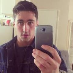 Hey everyone! Im 22 years old and new to twitter!. Plz follow me!