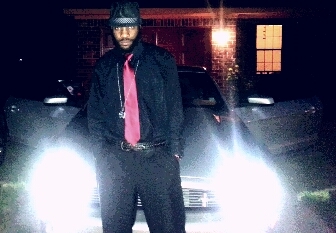 I'm a cool, calm, collective dude. Off da chain at times. Just trying to be successful. #49ers, #Gamecocks, and #Bulls fan all day. IG: @geechee_zo