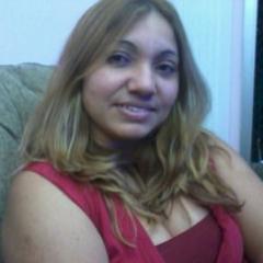 sou bonita, inteligente, casada, mãe, divertida, me sigam aí e ñ vão se arrepender!