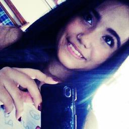 Amo chocolate rs  ,S.O.L.T.E.I.R.A simpática sou legal com quem é cmg #PALMEIRENSE! no ♥ da @_caroools2s2