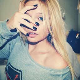 Yoo I'm Alli .. I'm one of the cool kids