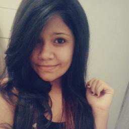 .....Linda,tesão,bonita, so que não ......