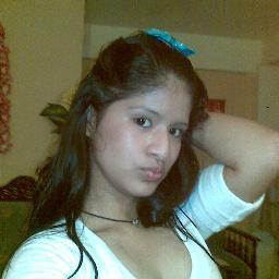 Soy una chica divertida,alegre y me gusta ir a pasiar :D