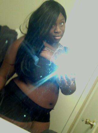 im bisexual i party drink smoke do watever to have fun i love females and males so keep calm and follow me i will follow back