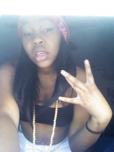 ForeverTema's profile picture. :* I decided that this and texting me is the only way people can contact me don't have the number. Sorry! Name:Tema Age:16 Relationship Status: Single :*