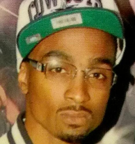 Founder and C.E.O of Da Hustle Entertainment. The Cream Team album available NOW! Artist under LiveWire Records. From the Yo to the Bay Area
