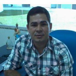 Casado, Técnico em Meio Ambiente, natural de Novo Repartimento PA, filho de produtores Rurais.