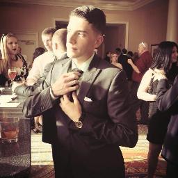 Neverb0b's profile picture. ✌🏼