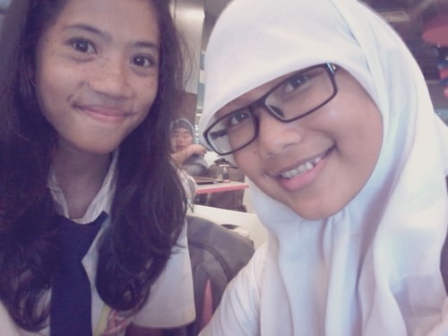Follow @regregita ya my second account;)
