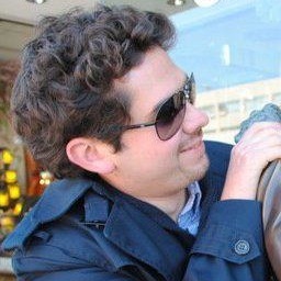 Kike: Tijuanense, Rotary, Nestlé, Thunderbird-ITESM Global MBA, piloto aviador, viajero y siempre viviendo la vida al límite.