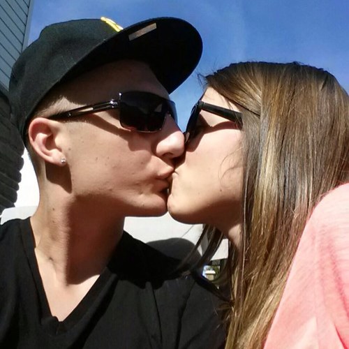 dommoliveiraa's profile picture. #believetheimpossible