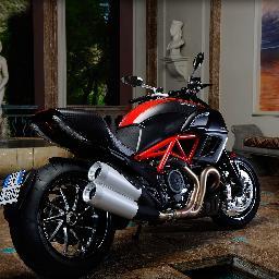 siri_sumone's profile picture. SumOne