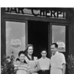 Bar Cherpi està fundat l'any 1.952 pel matrimoni Espert, començant a cuinar plats del dia i tapes. No va trigar gaire a convertir-se en una casa de menjars.