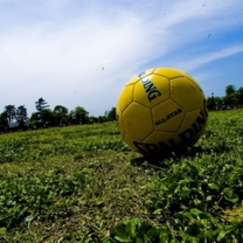 サッカー大好きです。。 気軽にフォローください(๑✧◡✧๑) よろしくお願いします☆