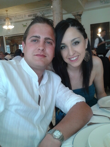 madridista desde que naci/ orgulloso de mi familia/ enamorado de mi mujer/contento con mis mejores amig@s    (balazote) (albacete)