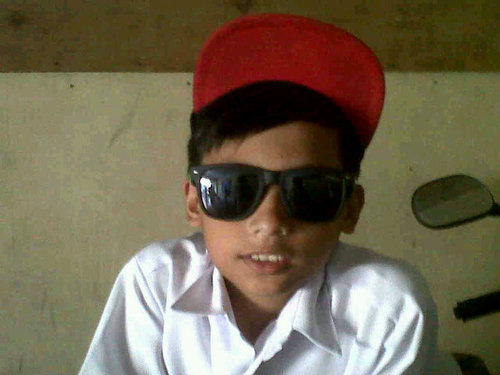 Follow me and I follow back :1