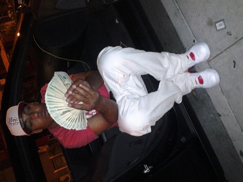 young nigga about his paper