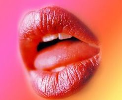 Townhousehot's profile picture. 