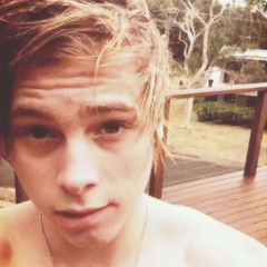 Teamx5sos's profile picture. 