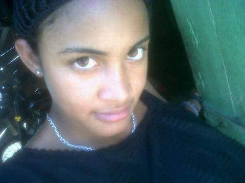 I like you lips and I miss you kiss :*